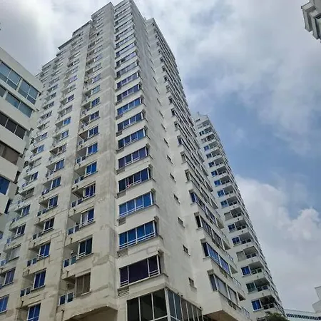 Moderno 9 Floor 2br Laguito - Frente A La Playa Cartagena